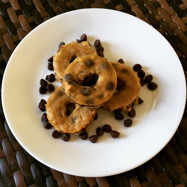 Receta vegana, gluten-free y baja en grasa: Donitas de plátano con chocolate